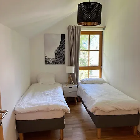 Kerstin 10 アパート *